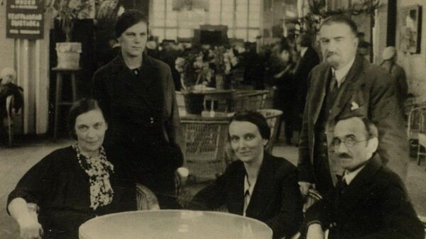 EMKolosova, ESNikulina, TEGrubert, VAFilippov and NMKazansky EMKolosova, ESNikulina, TEGrubert, VAFilippov and NMKazansky