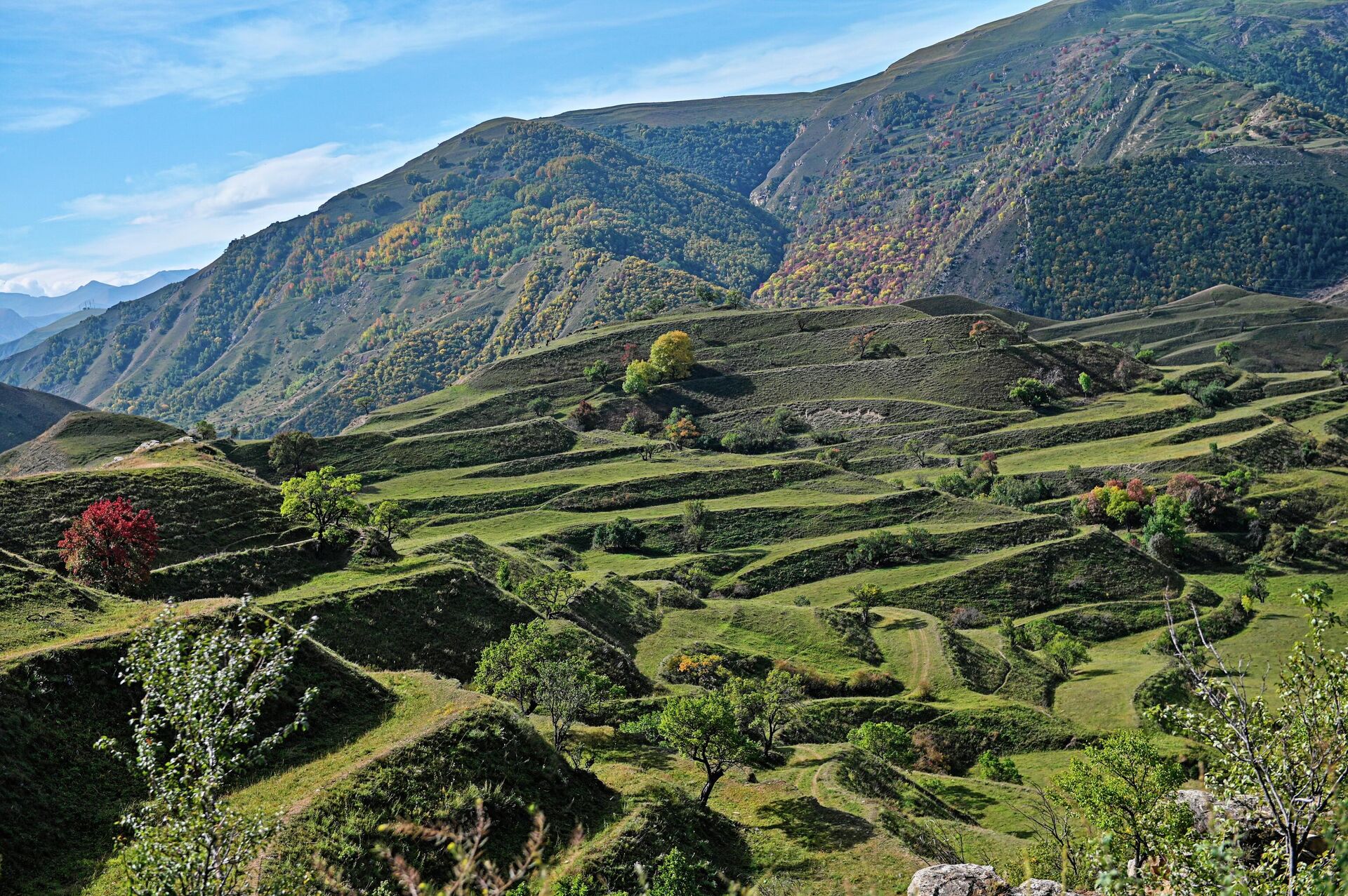 Чохские террасы в Гунибском районе в горах Дагестана