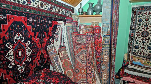 Дагестанский ковры, представленные в магазинах Дагестана