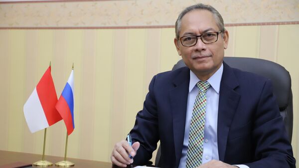 Посол Индонезии в России Хосе Антонио Морато Таварес