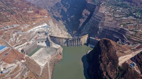 Гидроэлектростанция в Чжаотуне в юго-западной китайской провинции Юньнань