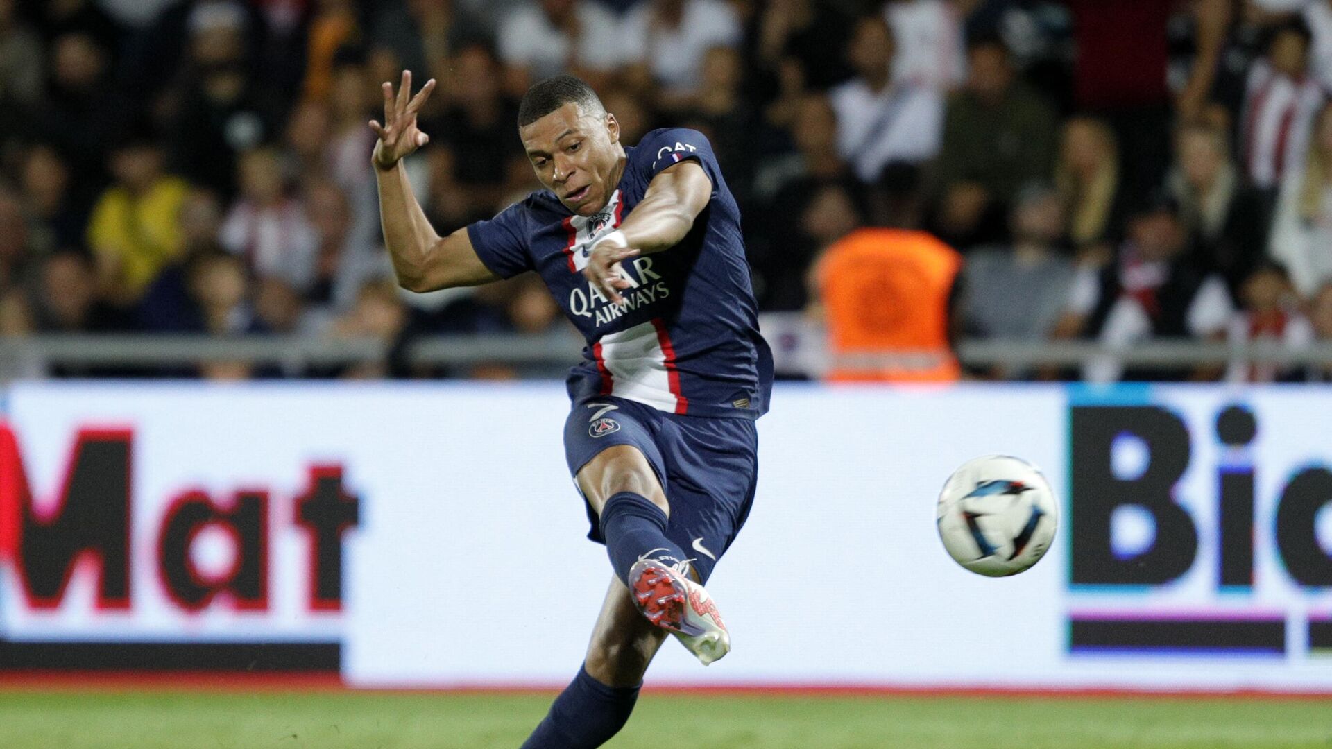 Нападающий ПСЖ Килиан Мбаппе - РИА Новости, 1920, 24.10.2022