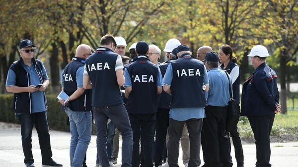 Делегаты Международного агентства по атомной энергии (МАГАТЭ) на территории ЗАЭС.