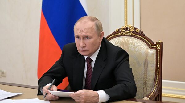 Президент РФ Владимир Путин проводит в режиме видеоконференции заседание координационного совета при правительстве РФ по обеспечению потребностей Вооруженных сил РФ