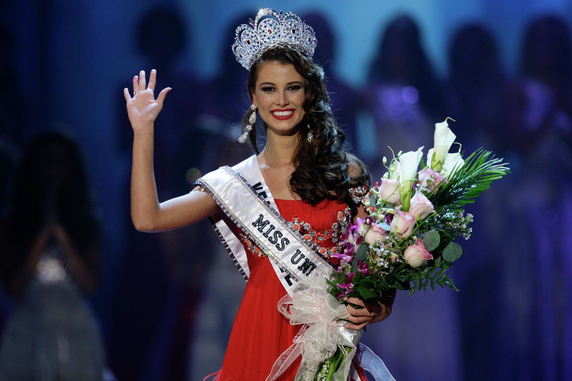 Фотки мисс приятность. Венесуэльские Мисс Вселенная. Мис венисуэла мис Вселенная. Мисс Вселенная 2008 победительница.