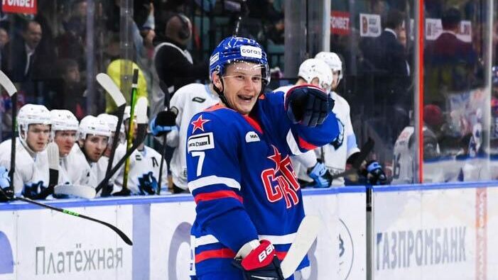 Хоккеист СКА Дмитрий Калинин - РИА Новости, 1920, 26.10.2022