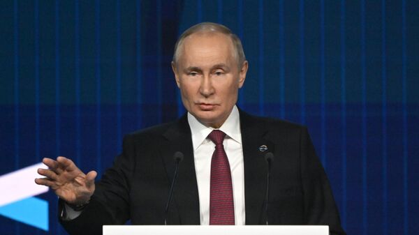 Президент России Владимир Путин на  XIX заседании Международного дискуссионного клуба Валдай