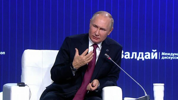 Путин: Когда я работаю, я никогда не думаю о каких-то исторических свершениях