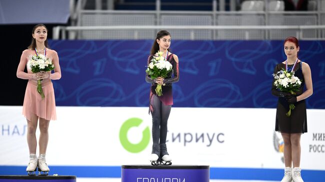 Софья Самоделкина, Аделия Петросян и Александра Трусова