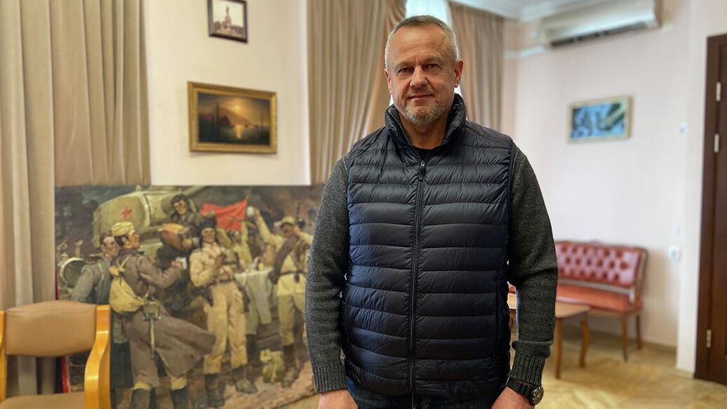 Умер глава совета депутатов Новой Каховки, пострадавший при ударе ВСУ