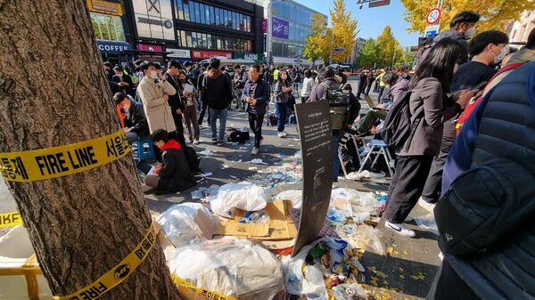 В Южной Корее объявлен общенациональный траур в связи с давкой в Сеуле 
