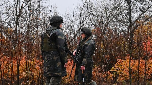 Военнослужащие на блокпосту в Харьковской области