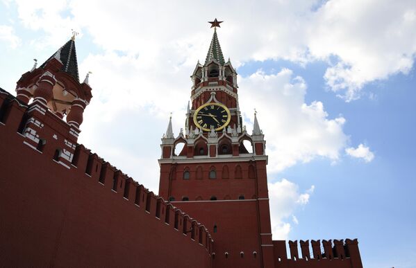 Спасская и Царская башни Московского Кремля