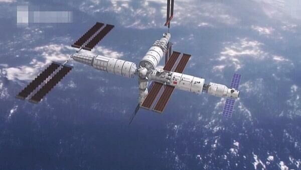 Лабораторный модуль Мэнтянь успешно состыковался с космической станцией