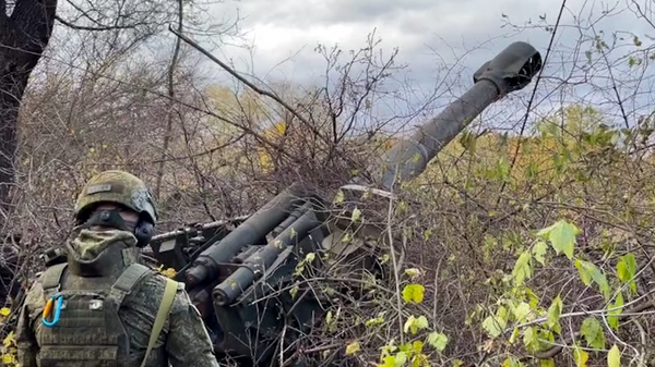 Уничтожение украинской техники артиллеристами ДНР