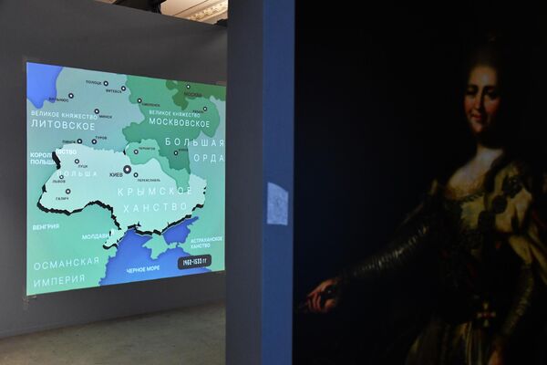 Выставка Украина. На переломах эпох в ЦВЗ Манеж в Москве