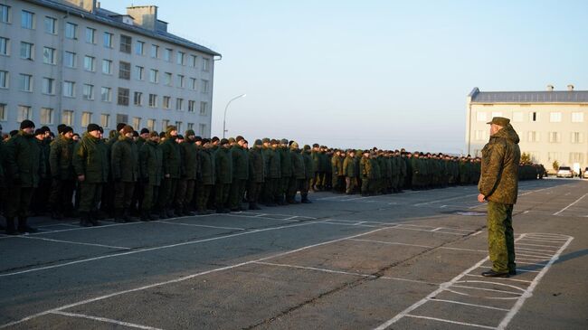 Губернатор Кемеровской области Сергей Цивилев посетил учебный центр в Юрге, где проходят подготовку кузбасские мобилизованные