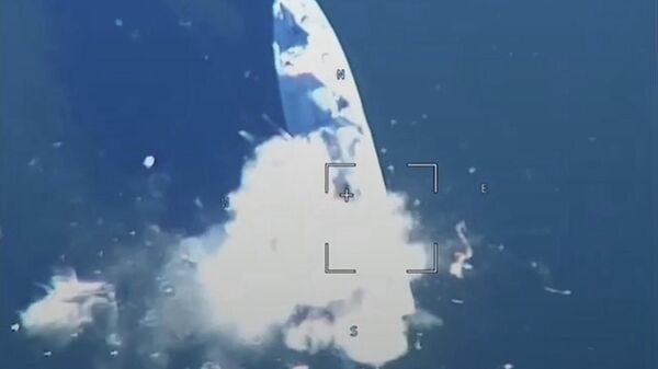 ВС РФ Ланцетами ударили по военному катеру в акватории Днепра