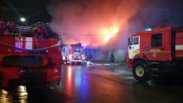 Ликвидация пожара в кафе Полигон в Костроме