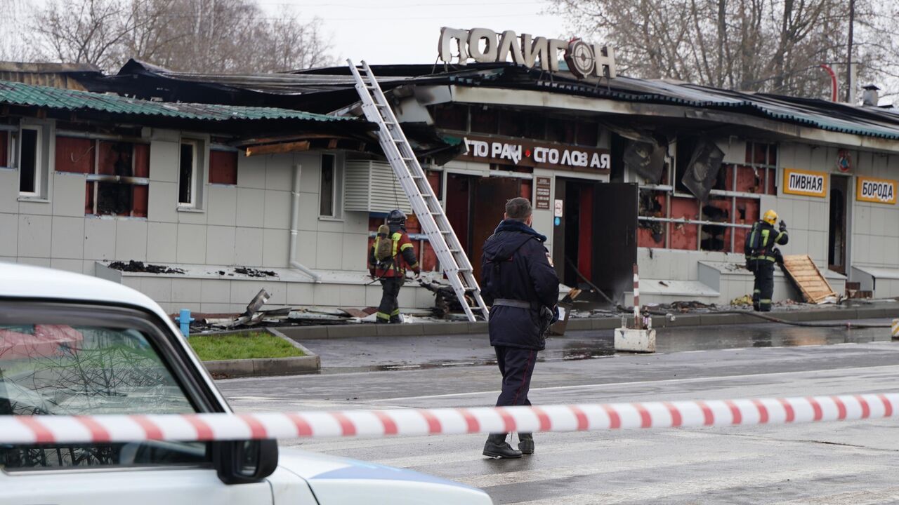 Суд арестовал владельца сгоревшего в Костроме кафе 