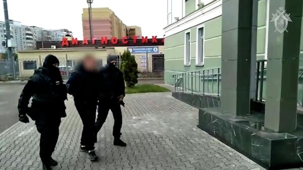 Кадры задержания фигурантов уголовного дела по пожару в кафе Костромы