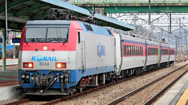 Поезд Мугунхва корейского оператора Korail
