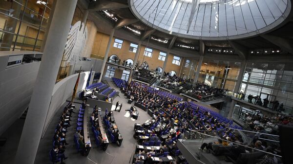 Зал пленарных заседаний Бундестага в Берлине