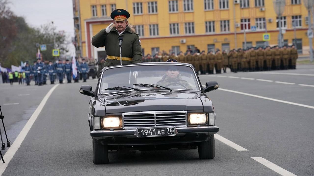 В Самаре прошел Парад Памяти - РИА Новости, 1920, 07.11.2022