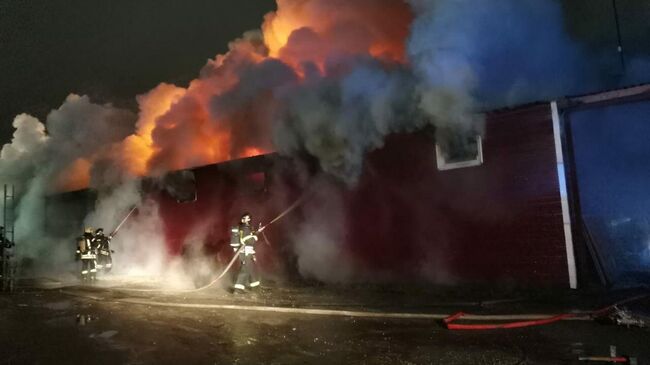 Пожар на мебельном производстве в Лакинске