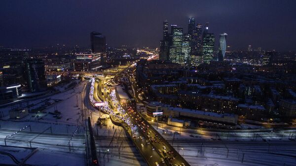 Третье транспортное кольцо, Московская кольцевая железная дорога и небоскребы Москва-сити