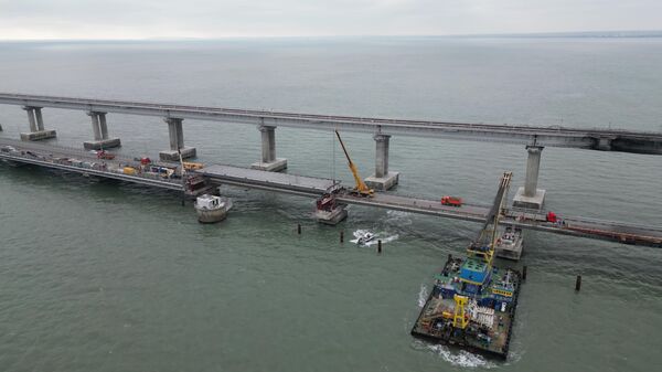 Первый этап восстановительных работ на Крымском мосту