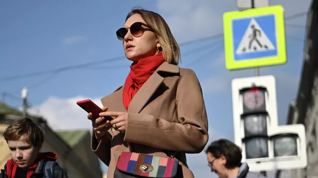 Девушка на Солянском проезде в Москве