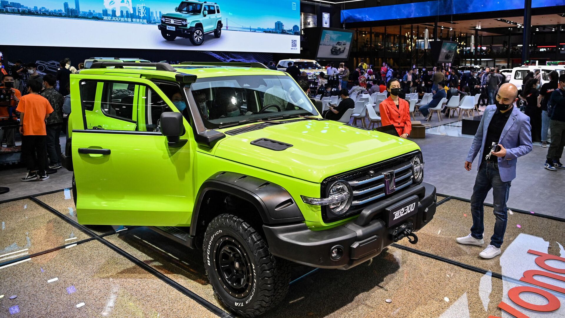 Автомобиль Tank 300 на 19-й Шанхайской международной выставке автомобильной промышленности в Шанхае - РИА Новости, 1920, 10.11.2022