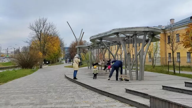 Санкт-Петербург. Набережная реки Карповки