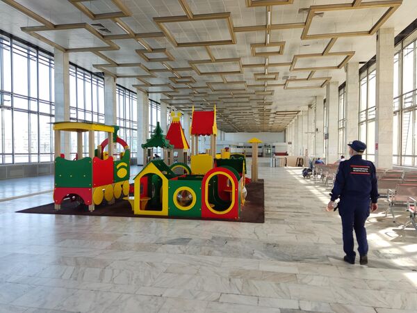 Детская площадка на Белорусском вокзале Детская площадка на Белорусском вокзале