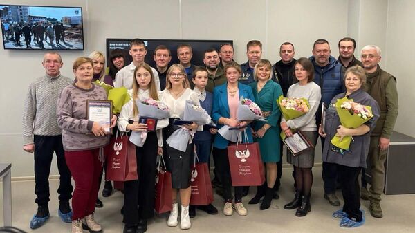 Андрей Турчак и Денис Пушилин вручили медали За проявленное мужество детям-героям из ДНР