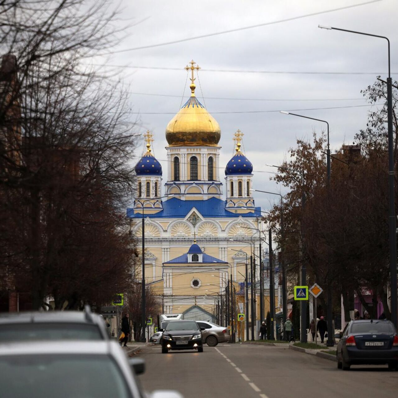 В Ельце благоустраивают одну из центральных улиц - РИА Новости, 15.11.2022