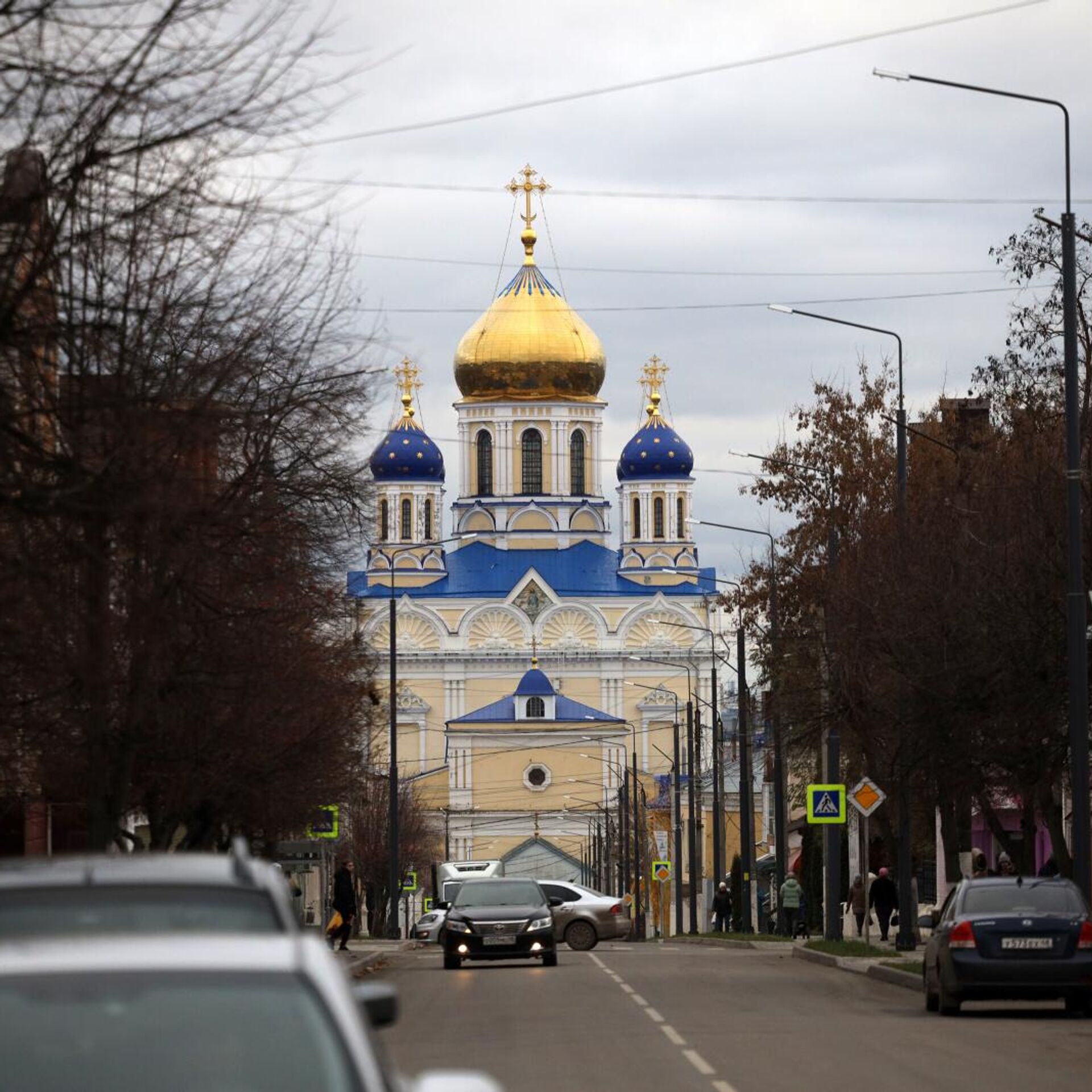 В Ельце благоустраивают одну из центральных улиц - РИА Новости, 15.11.2022