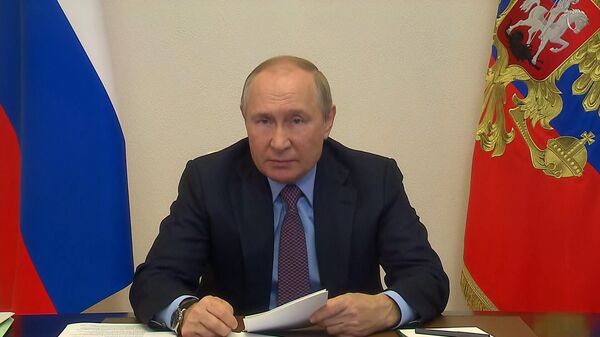 Путин: Города новых субъектов РФ представлены для присвоения почетных званий