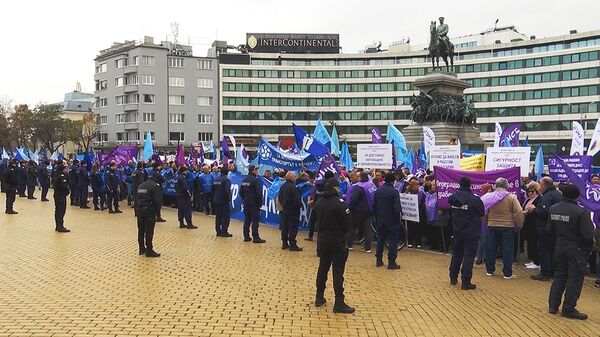 Митинг рабочих в Болгарии