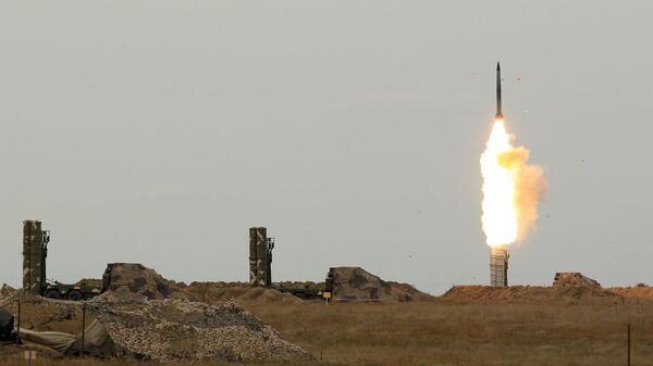 Украинская зенитно-ракетная система С-300ПС/ПТ во время учений