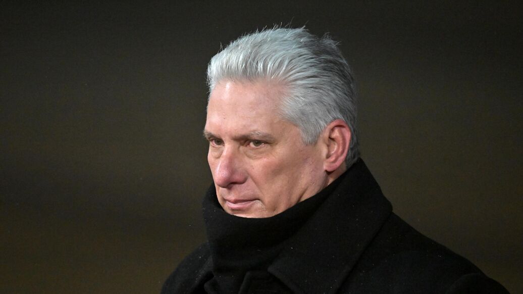 Президент Кубы посетил российский павильон на Гаванской ярмарке