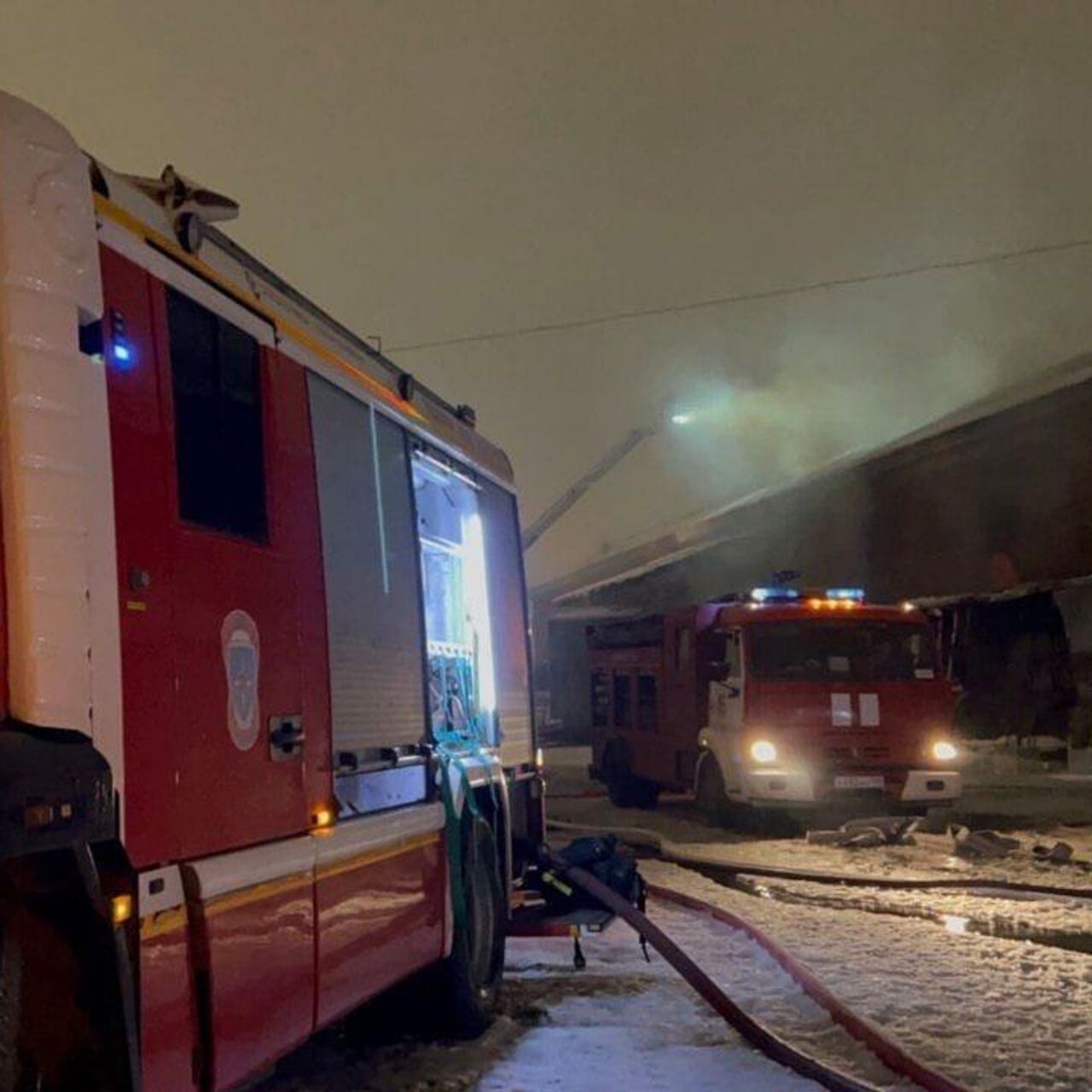 На юге Москвы загорелся автобус - РИА Новости, 24.12.2022