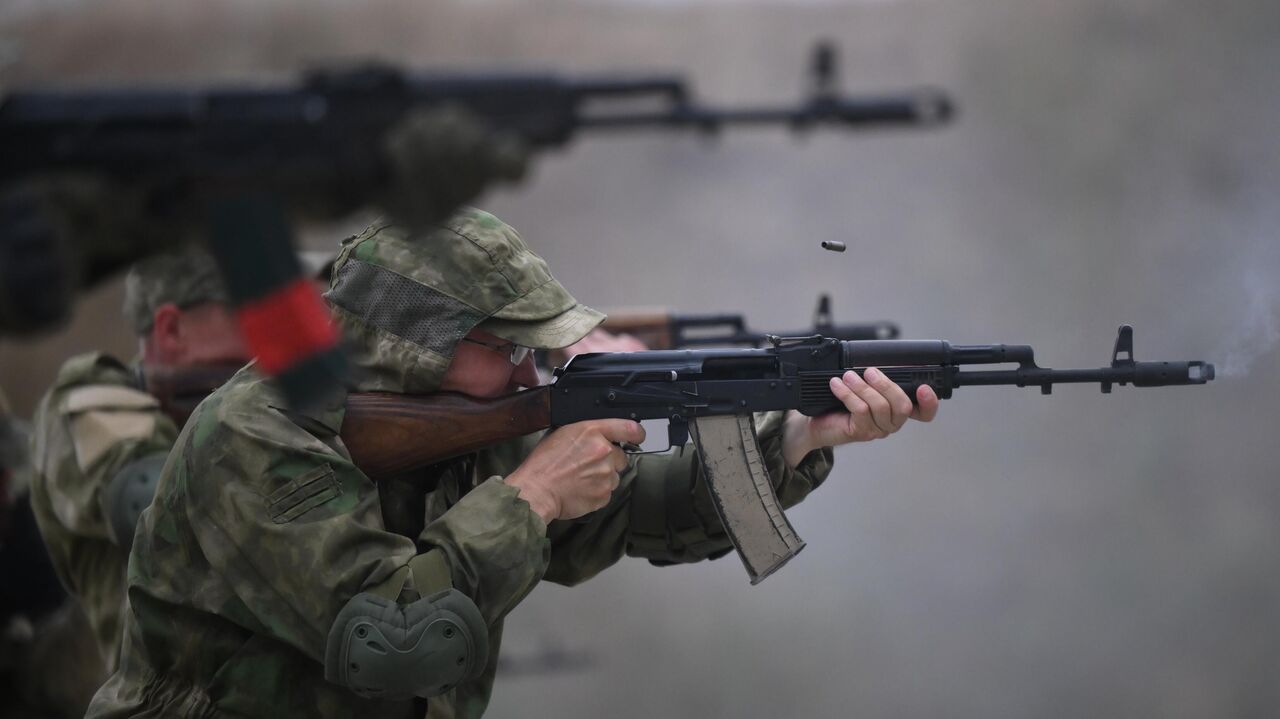 В Союзе добровольцев Донбасса предложили создать новое воинское соединение  - РИА Новости, 04.02.2023