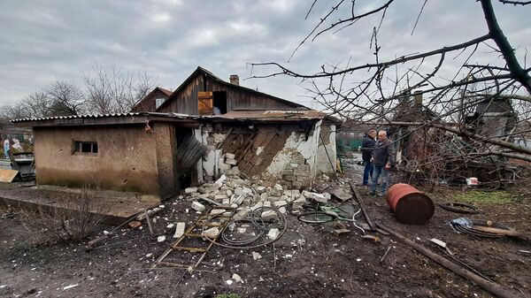 Жилой дом в Петровском районе Донецка, пострадавший от обстрела ВСУ