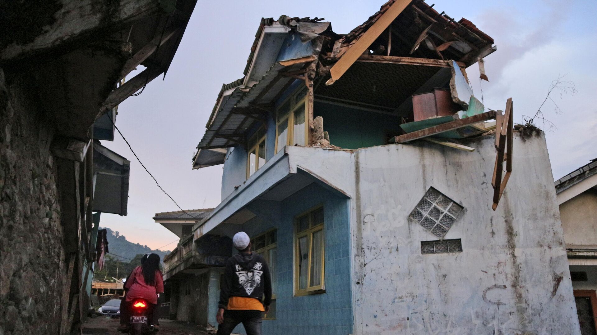Последствия землетрясения в провинции Западная Ява, Индонезия. 21 ноября 2022 - РИА Новости, 1920, 21.11.2022
