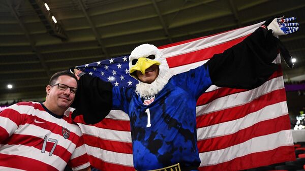 Болельщики сборной США на чемпионате мира по футболу 2022 года в Катаре