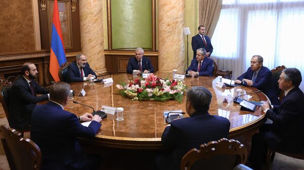 Встреча глав делегаций ОДКБ с премьер-министром Армении Николом Пашиняном в Ереване