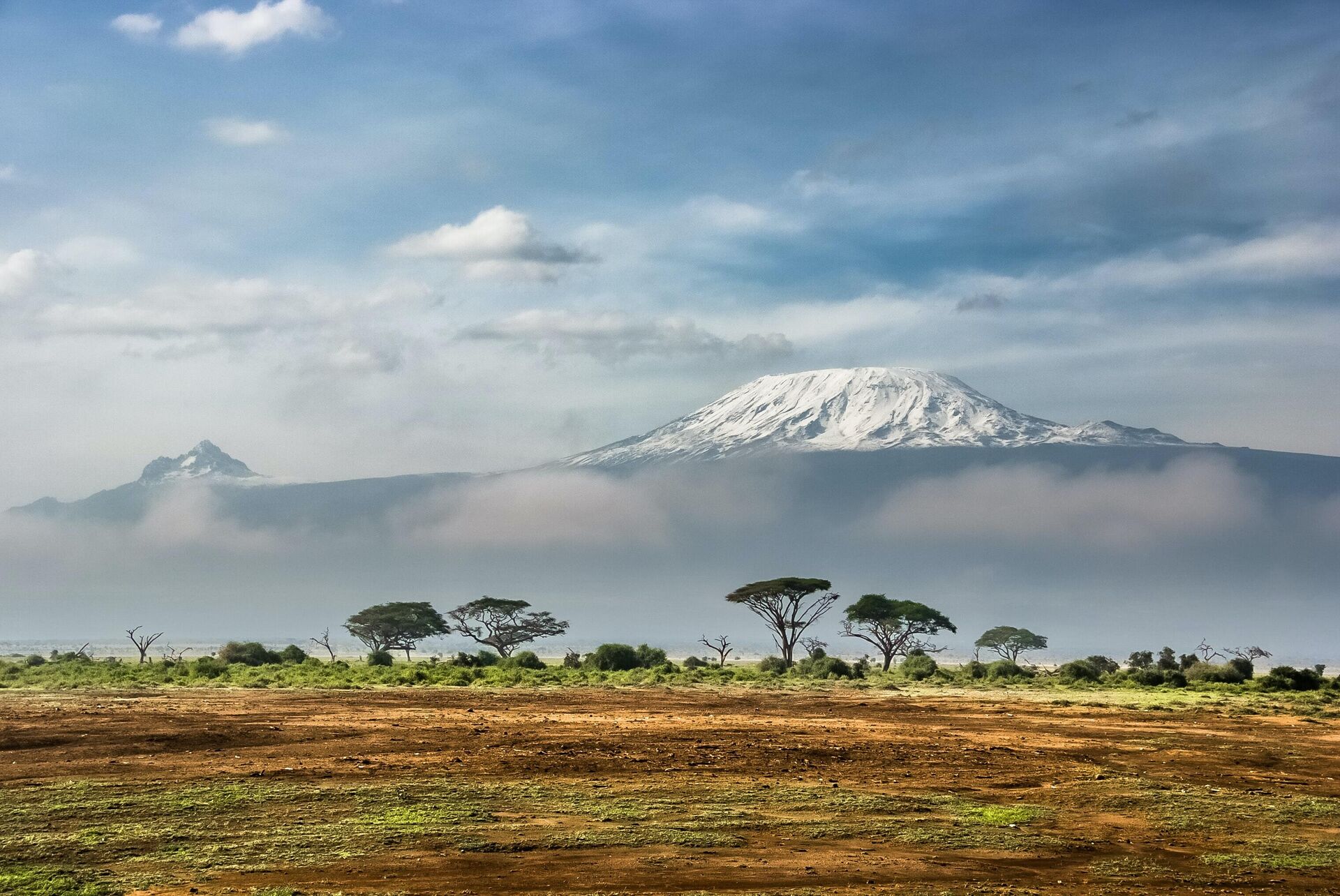 Вид на Килиманджаро из национального парка Амбосели, Кения - РИА Новости, 1920, 23.11.2022