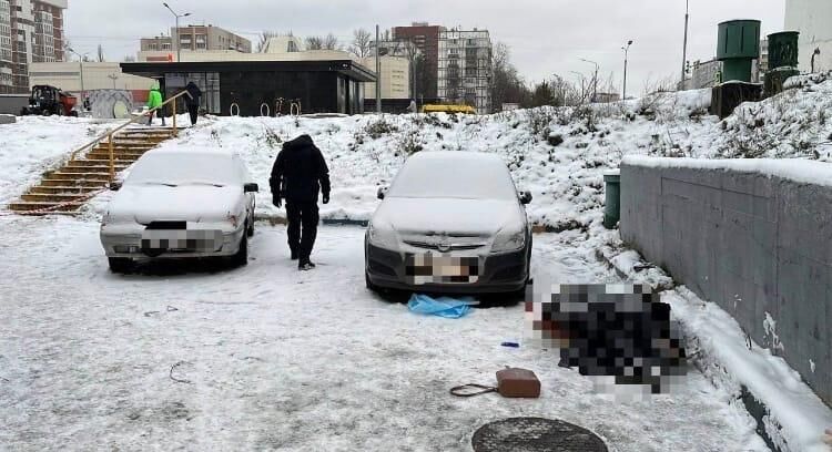 Тело женщины,  обнаруженное на Севастопольском проспекте в Москве - РИА Новости, 1920, 22.11.2022